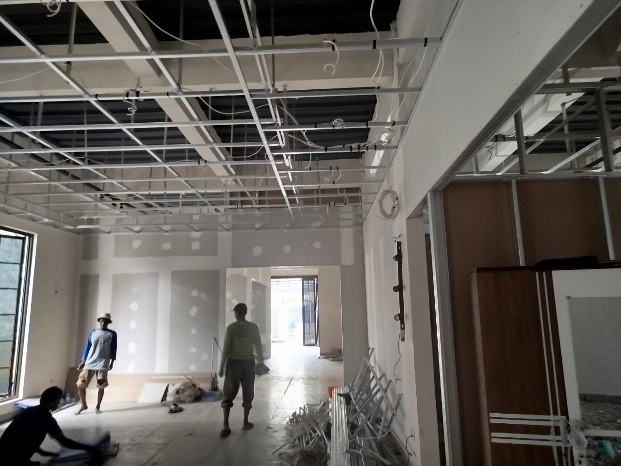 renovasi plafon